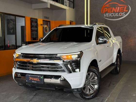 CHEVROLET S10 2.8 16V TURBO DIESEL HIGH COUNTRY CD 4X4 AUTOMÁTICO CHEVROLET S10 2.8 16V TURBO DIESEL HIGH COUNTRY CD 4X4 AUTOMÁTICO